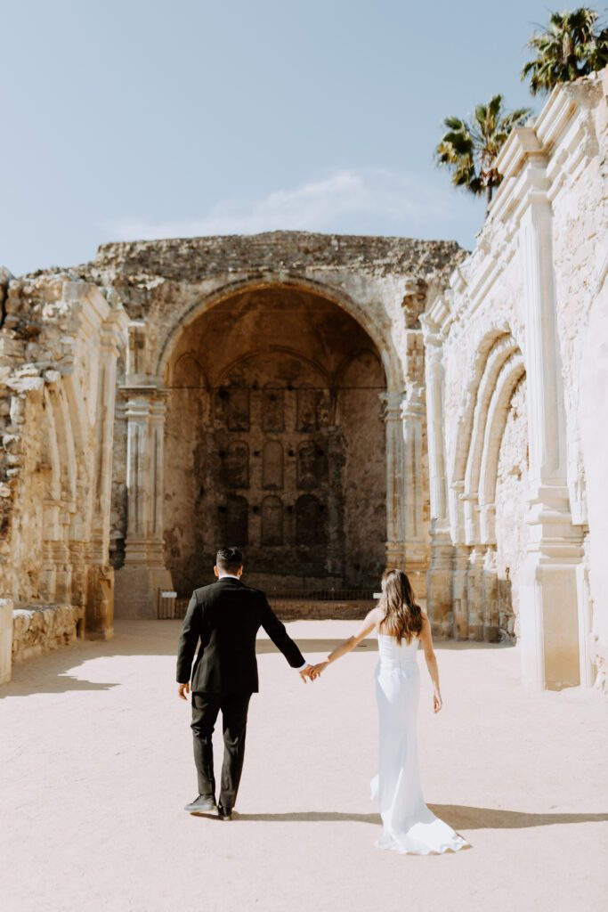 warm, natural, candid wedding photos